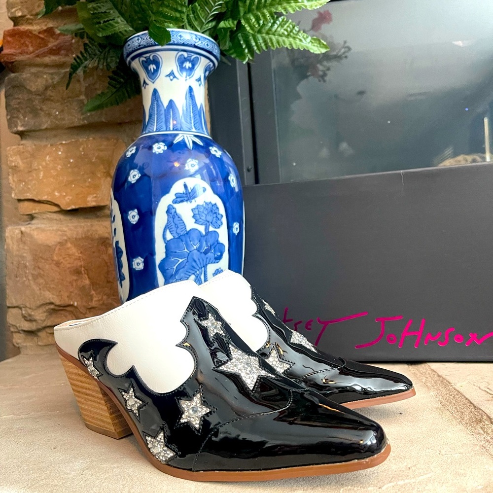 Betsey Johnson DENNISS black Mule 8.5 women’s